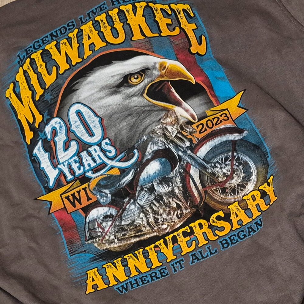Milwaukee motorcycle rally sweatshirt with hood